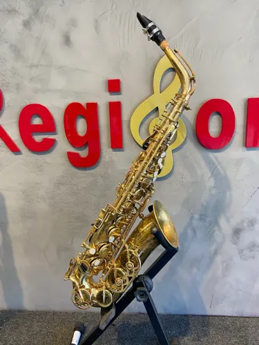 Sax alto JK alemão tudo original pra quem buscar excelente qualidade de som