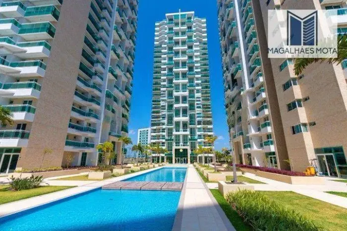 Apartamento com 3 dormitórios à venda, 82 m² por R$ 720.000,00 - Guararapes - Fortaleza/CE