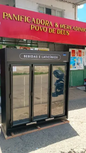 Balcão Refrigerado alto serviço bebidas laticínios 3 portas pronta entrega novos