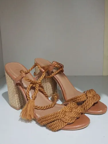 Sandalias