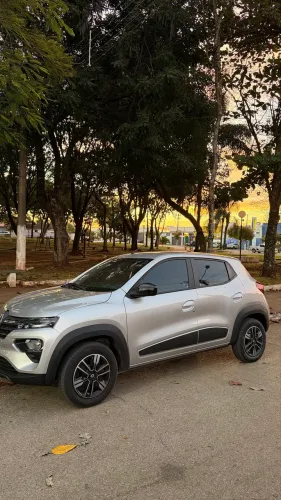 Renault Kwid Intense 1.0 Flex 12V 5P Mec. 2024