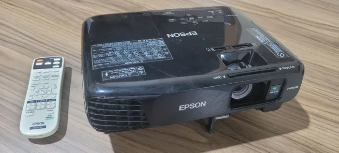 Projetor Epson S18+