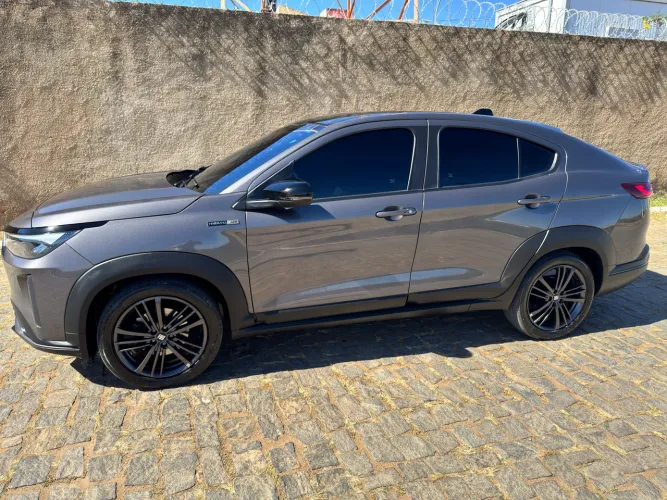 Fiat Fastback Tributo 125 1.0 Turb. Flex AUT 2025