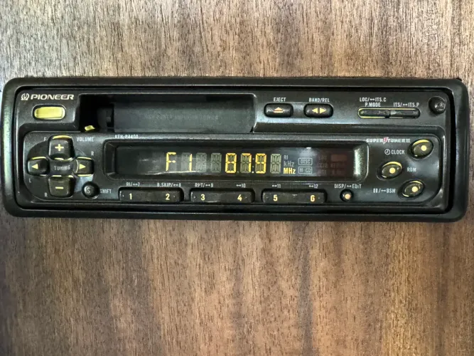 Toca fita rádio com Bluetooth pioneer keh-p4400 lindo aparelho na promoção 