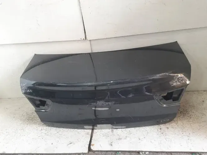 Tampa Traseira Chevrolet Cobalt 2017 2018 2019 2020 18072510