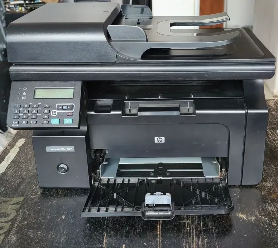 HP LaserJet M1212nf Multifuncional Laser - Leia a descrição
