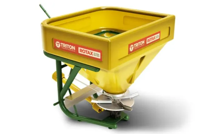 Esparramador de Calcário e Adubo Triton Rotax 650 - Seminovo