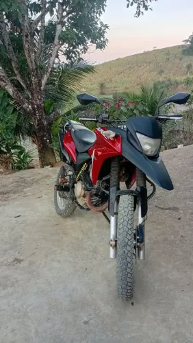 Xre 300 em perfeito estado