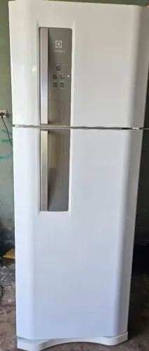 Geladeira eletrolux