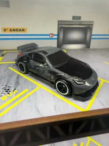 Hot Wheels Velozes e Furiosos Nissan 350Z premium LOOSE