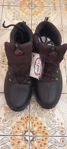 Bota masculina 