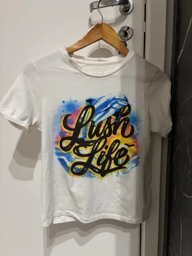camiseta baby tee zara larsson renner