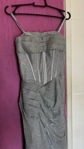 Vestido de gala impecável - usado somente 1x - veste tamanho P ou PP