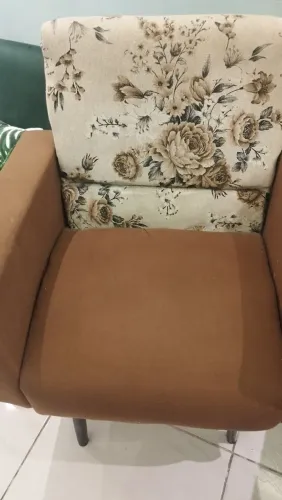 Poltrona em bom estado 80,00