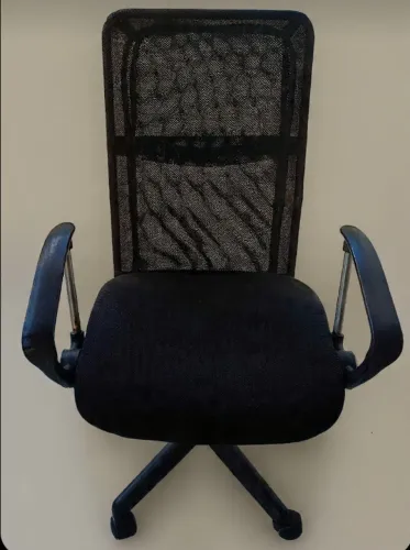 Cadeira computador usada