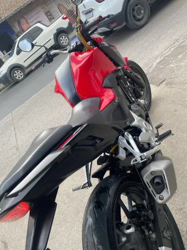 Cb 300F 2023