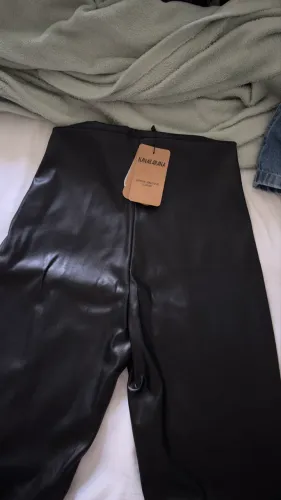 Calça couro preta perfeita para vaquejada, são joão, NOVA NA ETIQUETA