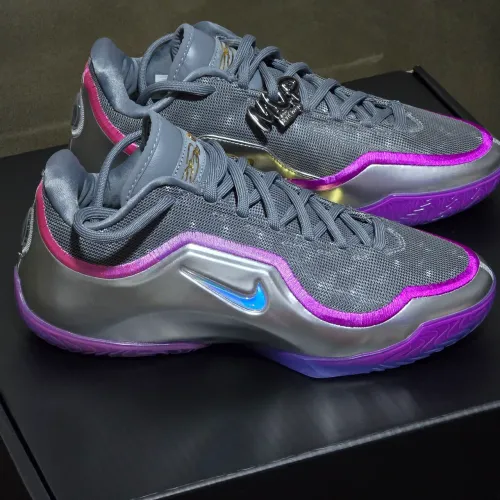 Nike Lebron 23 "Bubble boy"