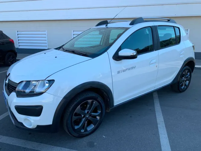 Renault Sandero Stepway Hi-power 1.6 8V 5P 2016