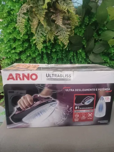Ferro a vapor Arno 127 V