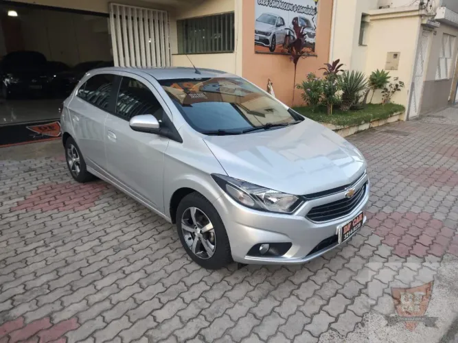 Chevrolet Onix Hatch LTZ 1.4 8V Flex Mec. 4P 2019