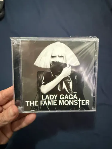 Cd lady gaga the fame monster