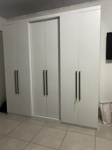 Guarda roupa casal
