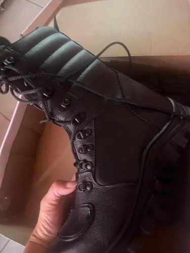 Bota coturno motoqueiro Lughato