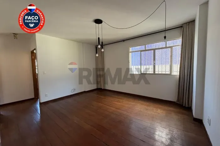 Apartamento de 2 quartos | 1 Banheiro | 1 vaga à venda no Sion