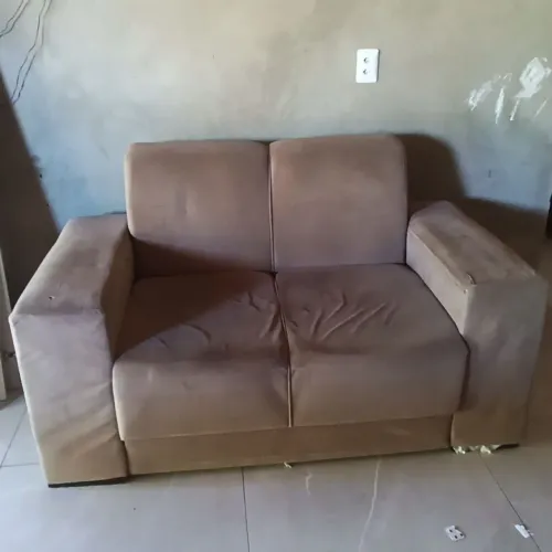 Vendo sofá 2 lugares em ótimo estado
