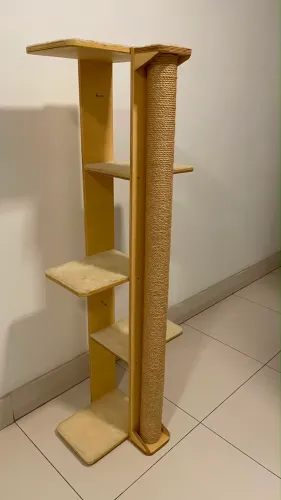 Arranhador para gatos.