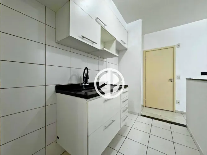 Apartamento com 3 dormitórios, sendo 1 suíte à venda, 65 m² por R$ 489.000 - Umuarama - Os