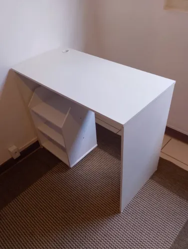 Conjunto Mesa Escrivaninha Branca + Nicho Auxiliar para Escritório