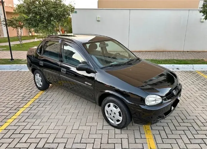 Chevrolet Classic Life/ls 1.0 VHC Flexp. 4P 2010