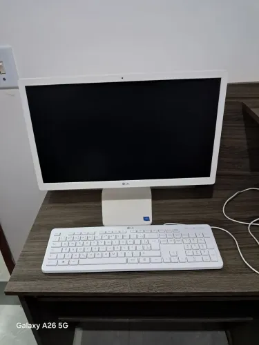 Monitor  LG 22V280