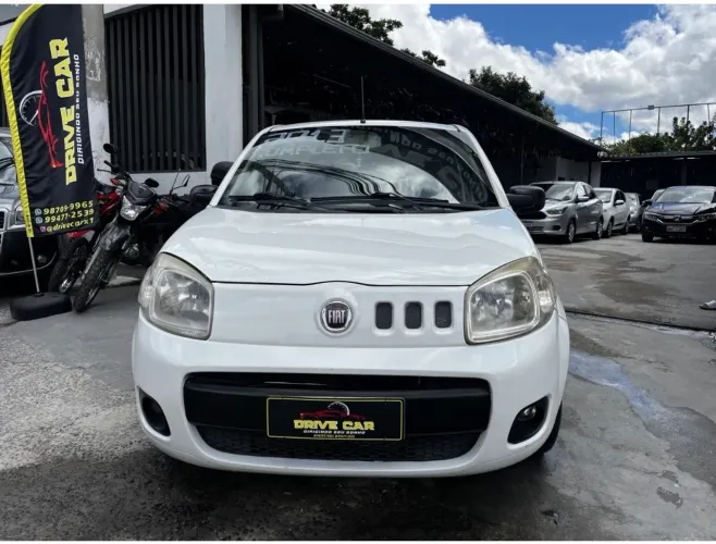 Fiat Uno Vivace Celeb. 1.0 EVO F.flex 8V 5P 2013