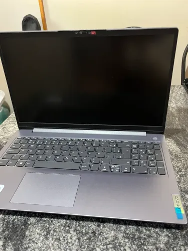 Lenovo IdeaPad 3 8GB 256GB