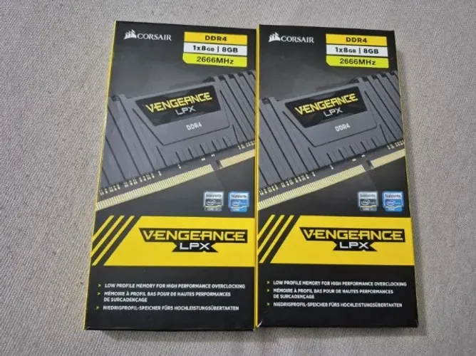 Memória RAM - Corsair Vengeance LPX 16GB (2x 8GB) DDR4 2666MHz
