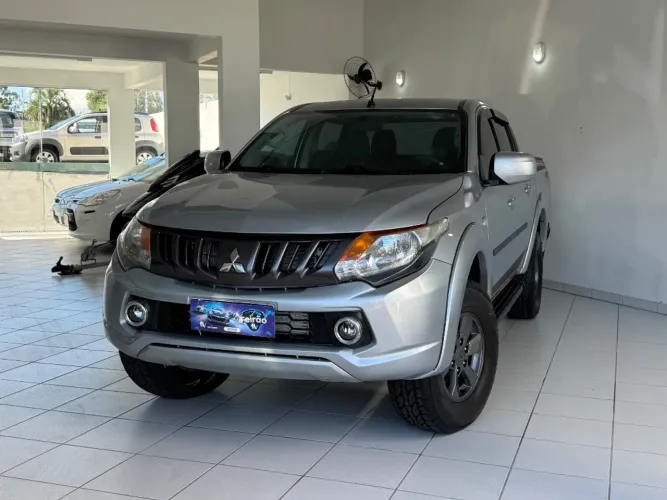 Mitsubishi L200 GLS Sport 2.5 4X4 121cv CD DTI Dies 2019