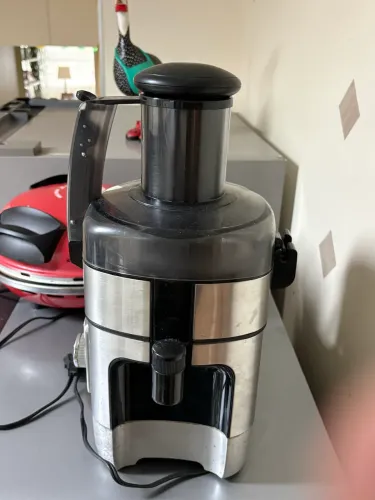 Multiprocessador Cuisinart bem novo. 