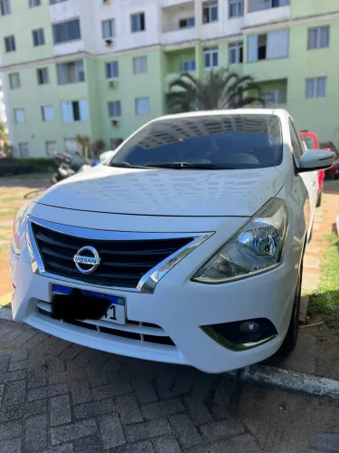 Nissan Versa SL 1.6 16V Flexstart 4P Mec. 2016