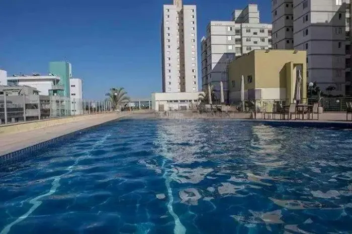 Aluguel: Apartamento área privativa 03 quartos, 03 vagas, B. Buritis, em BH/MG