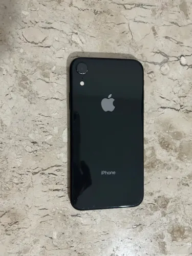 iPhone XR 64 gb