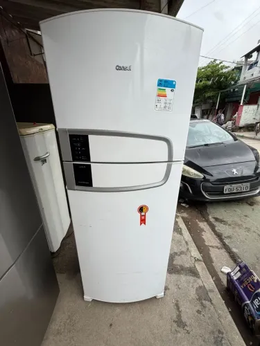 VENDE- SE GELADEIRA FUNCIONANDO