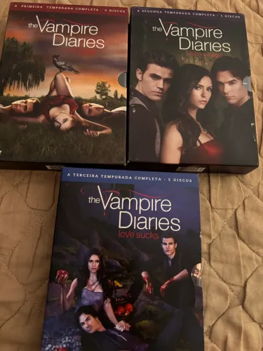 Coleção Diários de um Vampiro the vampire diaries temporadas 1 à 3
