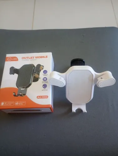 Suporte de celular para carros.