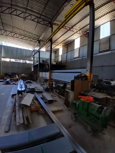 GALPÃO NOVA IGUAÇU 2000m²