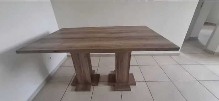 Mesa de MDF 145cm