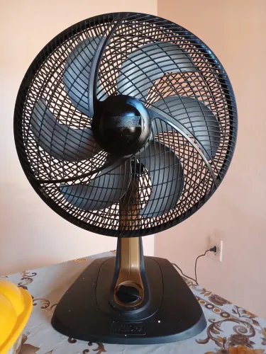 Ventilador grande