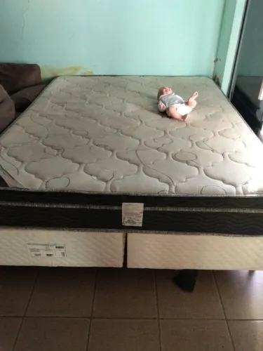 Cama box casal king confortável completa